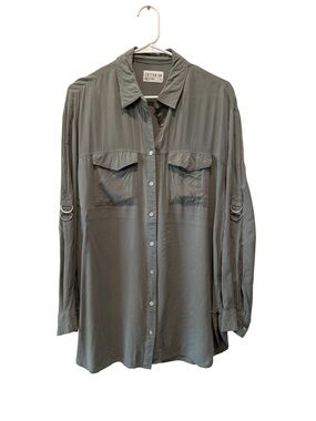 COTTON ON Women’s  Olive Green Button-Up Utility Shirt